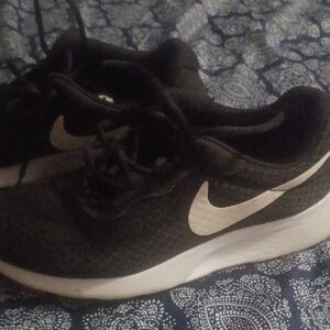 Nike Black and White Sneakers